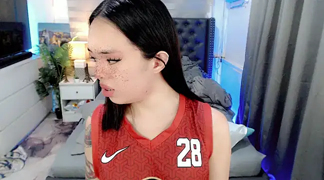 SweetCheska19 online show from February 22, 2:17 am