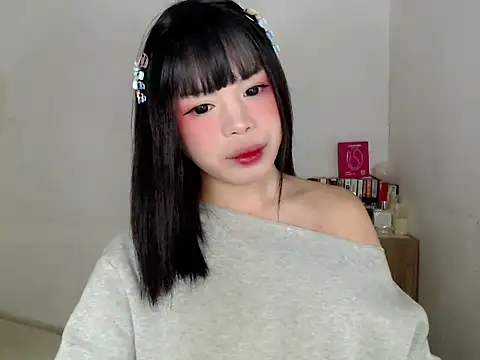 SweetCheska19 online show from May 28, 1:52 pm