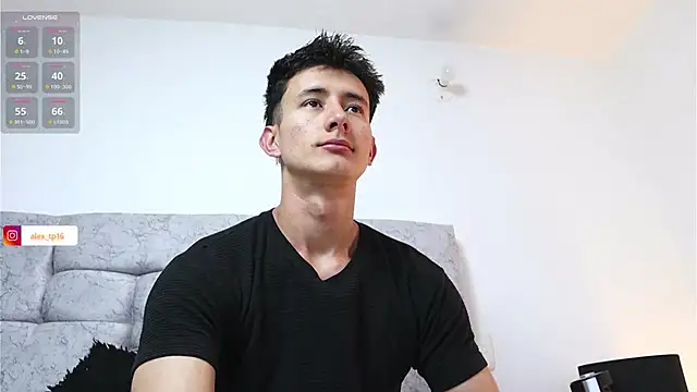 Snapshot of _Alexxx chatting on December 6, 12:12 am Alexxx online show from December 6, 12:12 am