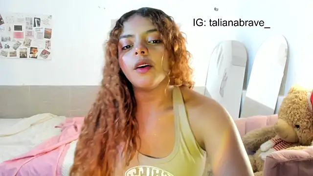 ValienteGirl  online show from October 2, 3:24 am