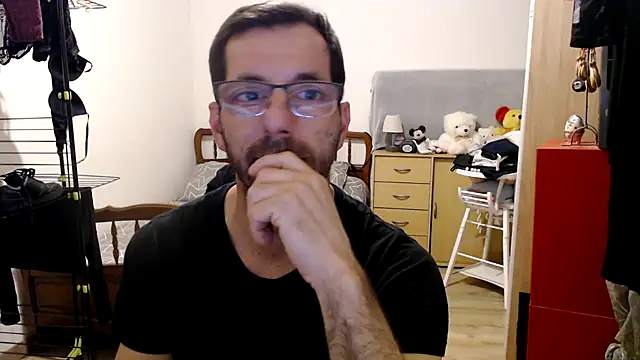 Snapshot of steph19x5 chatting on December 12, 5:52 am steph19x5 online show from December 12, 5:52 am