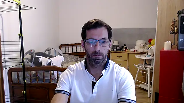 Snapshot of steph19x5 chatting on December 27, 10:55 am steph19x5 online show from December 27, 10:55 am