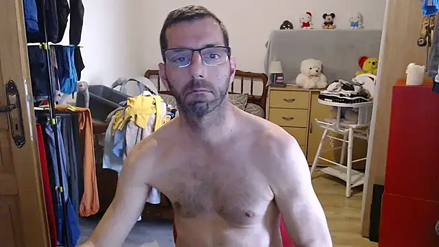 Snapshot of steph19x5 chatting on January 5, 11:48 am steph19x5 online show from January 5, 11:48 am
