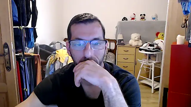 Snapshot of steph19x5 chatting on January 5, 2:52 pm steph19x5 online show from January 5, 2:52 pm