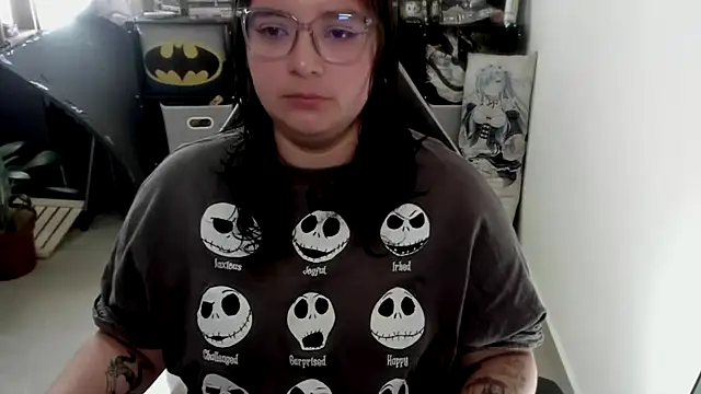 aika-dreams online show from February 28, 1:01 pm