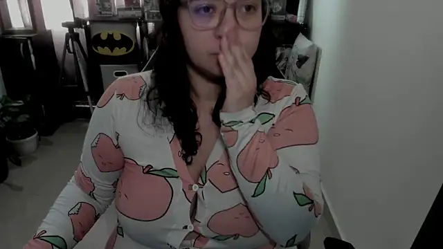 Snapshot of aika-dreams chatting on July 12, 2:19 pm aika-dreams online show from July 12, 2:19 pm
