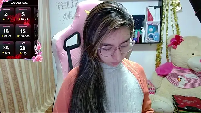 Maggie Fox3 online show from January 6, 3:42 am