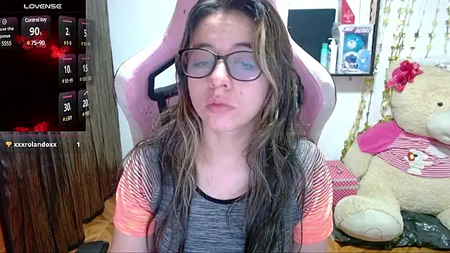 Maggie Fox3 online show from March 18, 2:25 am