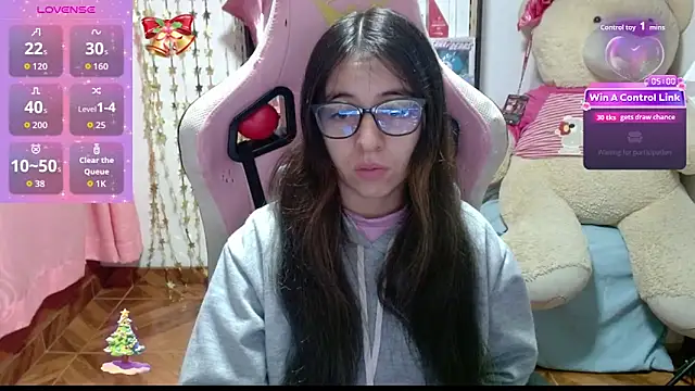 Maggie Fox3 online show from December 21, 1:35 am