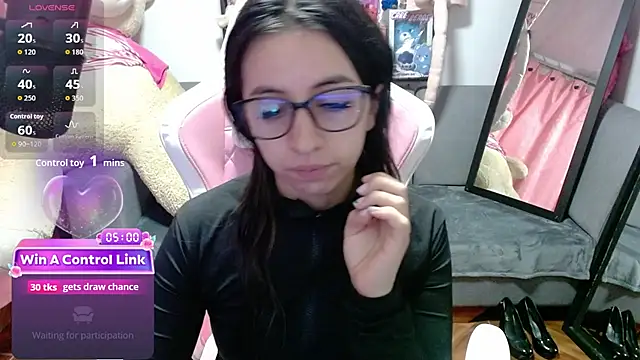 Maggie Fox3 online show from March 18, 3:09 am