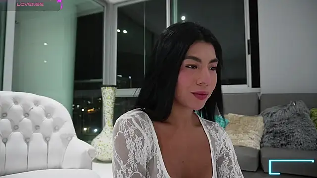 VictoriaVX online show from January 15, 4:50 am