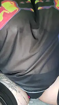 Larissa K online show from December 22, 7:11 pm