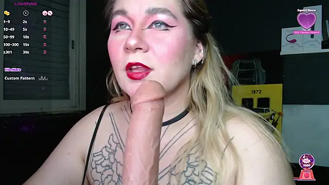 Snapshot of Enotika chatting on September 10, 10:21 pm Enotika online show from September 10, 10:21 pm