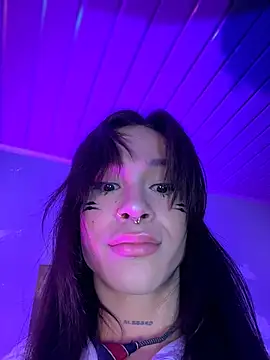 stormytt  online show from December 4, 7:17 am