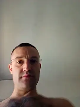 Snapshot of enricso chatting on April 26, 12:58 pm enricso online show from April 26, 12:58 pm