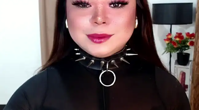 Snapshot of Mistress_DOMnicaaxx chatting on March 10, 10:13 pm Mistress DOMnicaaxx online show from March 10, 10:13 pm