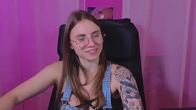  AnnaStark  online show from February 2, 3:54 am