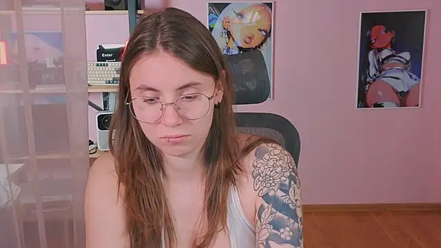  AnnaStark  online show from April 22, 8:21 pm