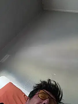 Snapshot of maxximere chatting on February 20, 3:45 pm maxximere online show from February 20, 3:45 pm