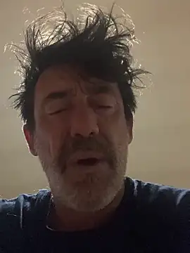 Snapshot of maxximere chatting on February 26, 8:52 pm maxximere online show from February 26, 8:52 pm