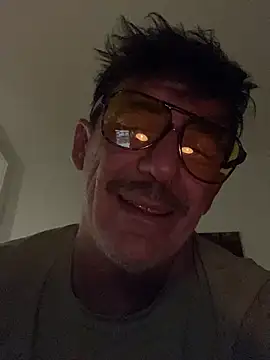 maxximere online show from March 25, 12:49 am