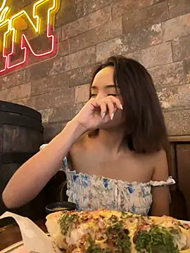 Irina Grant online show from December 8, 1:35 am