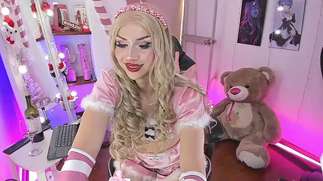 alessandrathedoll online show from December 24, 9:00 pm