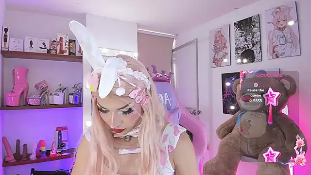 alessandrathedoll online show from January 7, 7:17 pm