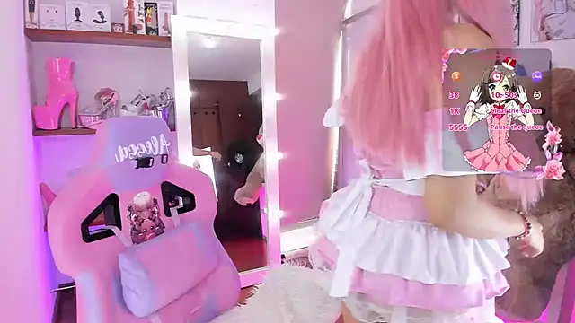 alessandrathedoll online show from February 4, 6:17 pm