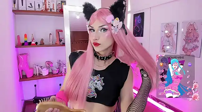 alessandrathedoll online show from March 15, 7:05 pm