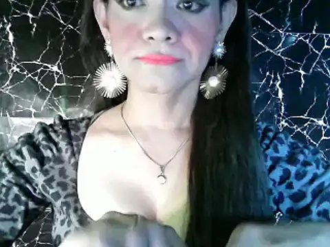 Rosebaumgardner1234 online show from January 24, 8:13 am