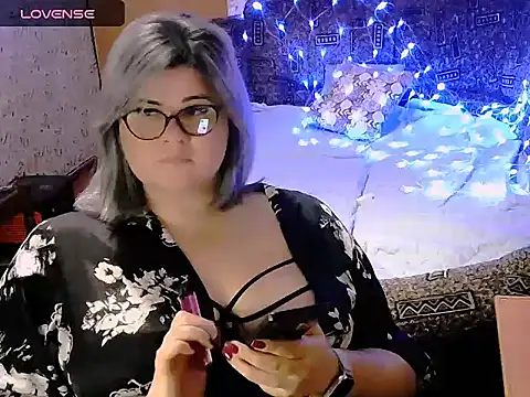 Sexyspicyass online show from December 3, 9:01 pm