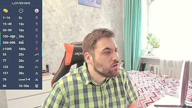 Morlaios online show from December 5, 8:34 am