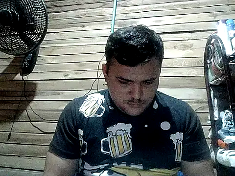 Snapshot of Arcangel_05 chatting on March 26, 3:45 am Arcangel 05 online show from March 26, 3:45 am