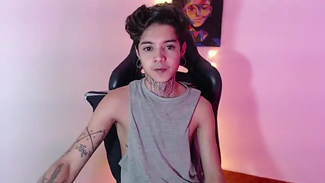 Snapshot of saad_man chatting on December 2, 7:47 am saad man online show from December 2, 7:47 am