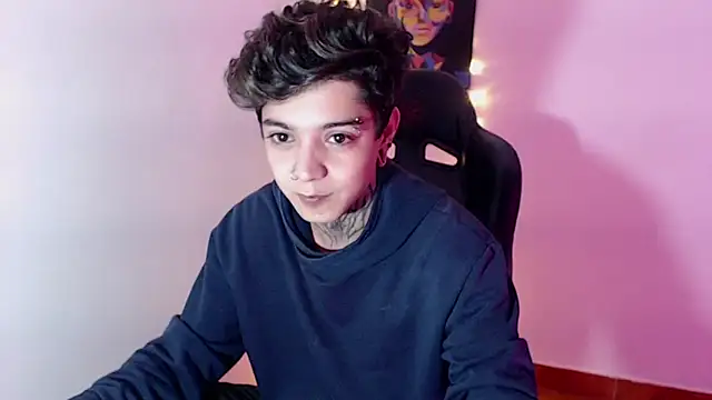 Snapshot of saad_man chatting on December 12, 2:59 am saad man online show from December 12, 2:59 am