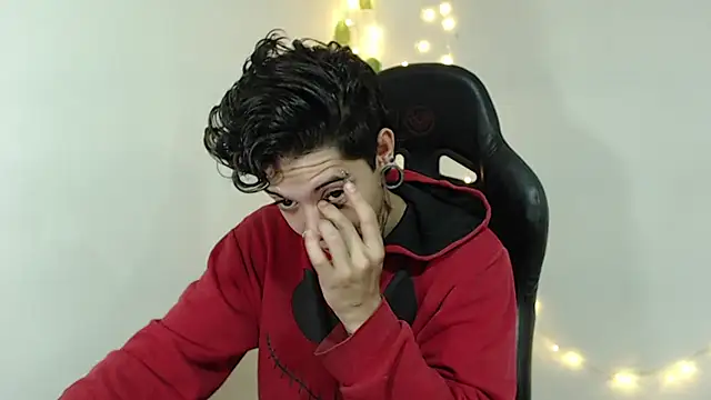 Snapshot of saad_man chatting on January 27, 8:18 am saad man online show from January 27, 8:18 am