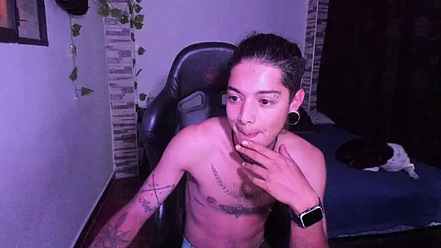 Snapshot of saad_man chatting on October 21, 2:23 am saad man online show from October 21, 2:23 am