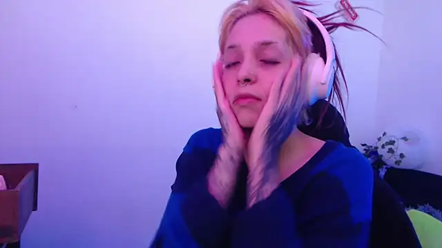 MaryJannes online show from December 5, 7:54 pm