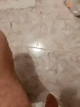 Snapshot of Alex_7422 chatting on November 28, 1:36 pm Alex 7422 online show from November 28, 1:36 pm