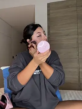 alexademie1 online show from November 23, 1:22 pm