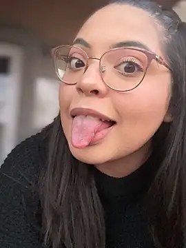 drizzypeach602 online show from February 7, 1:15 am