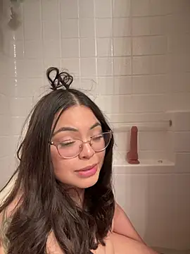 drizzypeach602 online show from February 15, 6:23 am