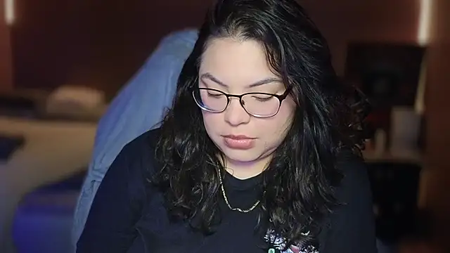 drizzypeach602 online show from September 24, 3:21 am