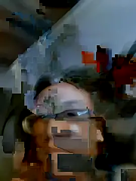 Snapshot of madelyndrae chatting on July 19, 7:56 am madelyndrae online show from July 19, 7:56 am