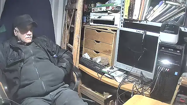 nonnomaturobisex online show from March 1, 4:00 pm