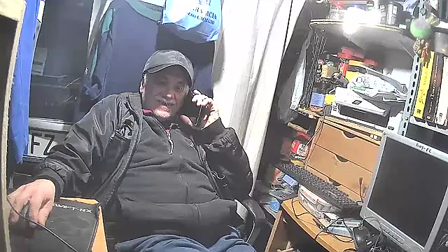 nonnomaturobisex online show from March 8, 5:33 pm