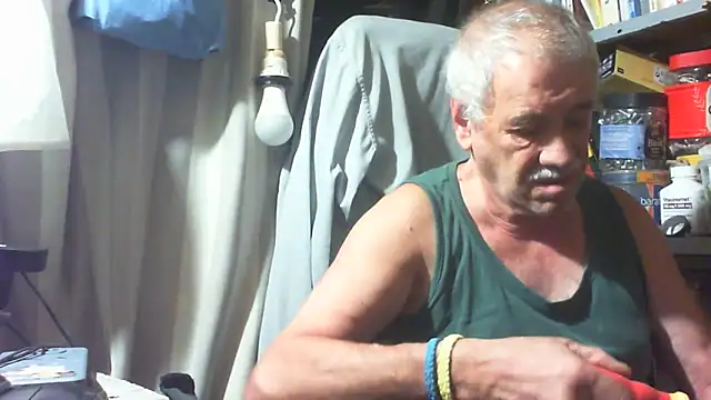 nonnomaturobisex online show from September 24, 6:39 am