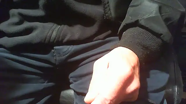 nonnomaturobisex online show from October 31, 8:37 am