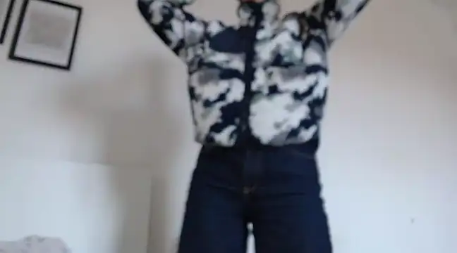 ocean eyess  online show from February 19, 2:55 pm